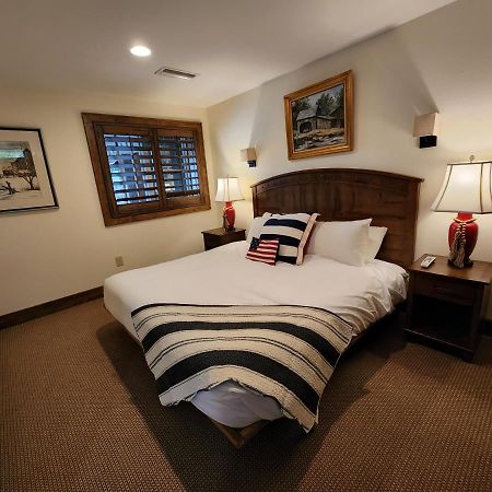 The Inn At Shady Lawn Newland Exteriör bild